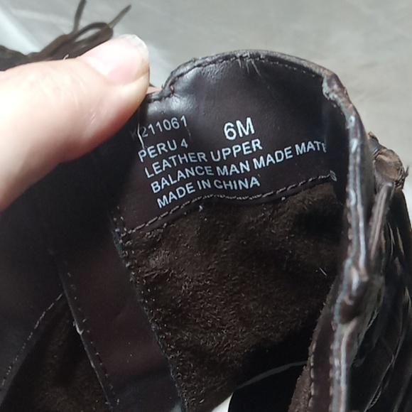 Adam Tucker me too women's brown distressed ankle boots size 6 - Picture 10 of 10